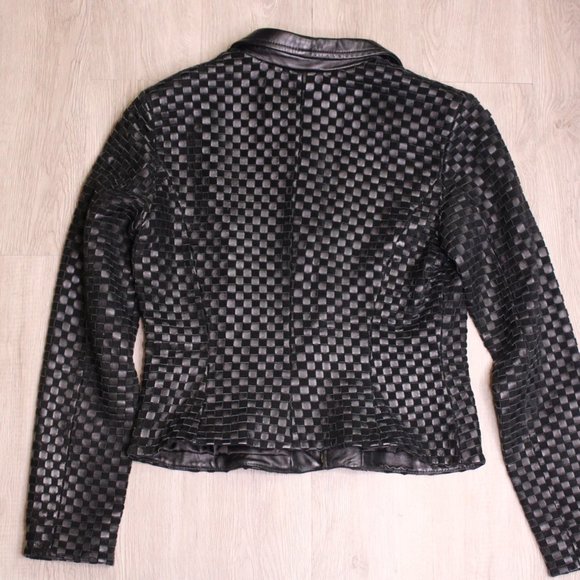 St. John Black Woven Leather Light Jacket Small - Picture 2 of 10